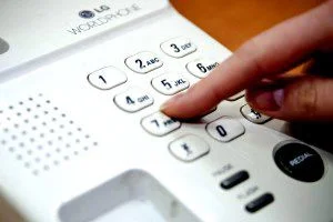 Количество обращений на горячую линию Минздрава области сокращается 